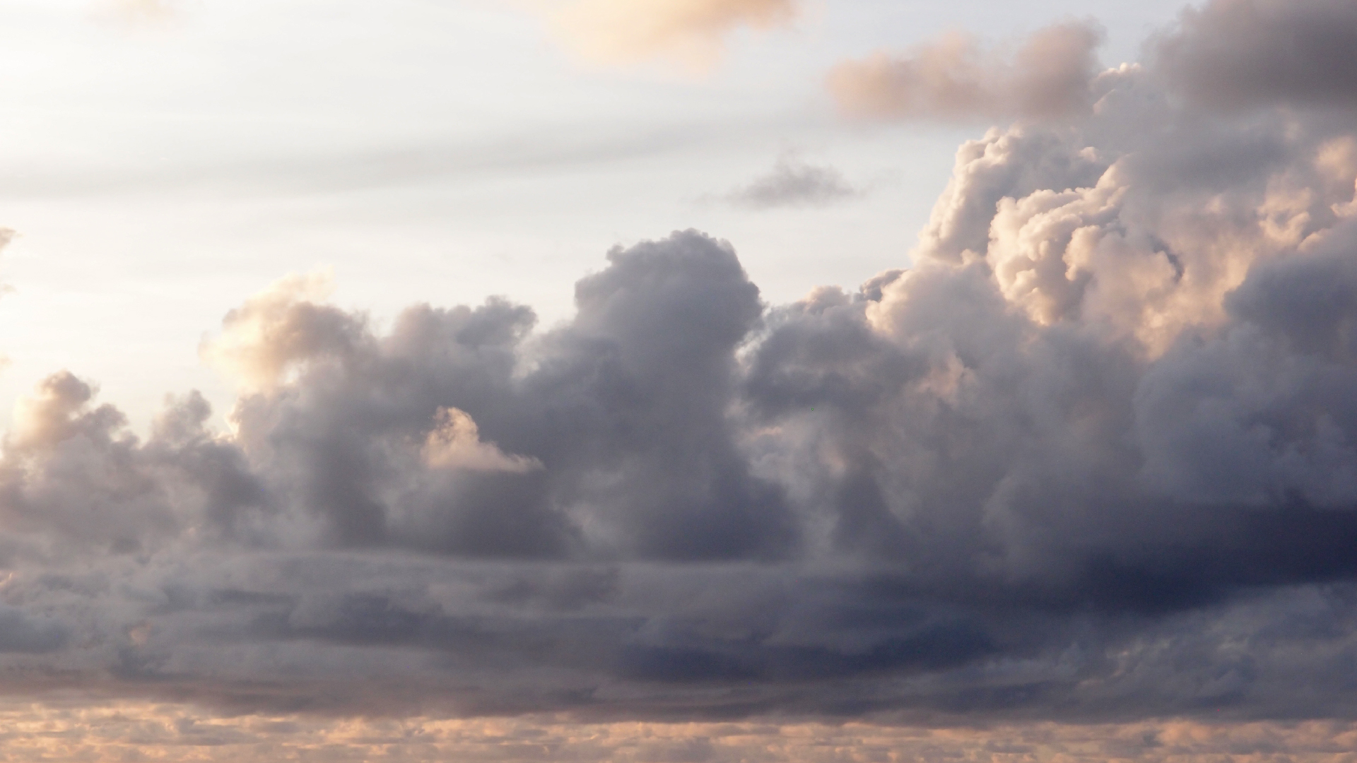 2022-10-27 15 Uhr 58 Wolken und Wellen (Foto, Video)