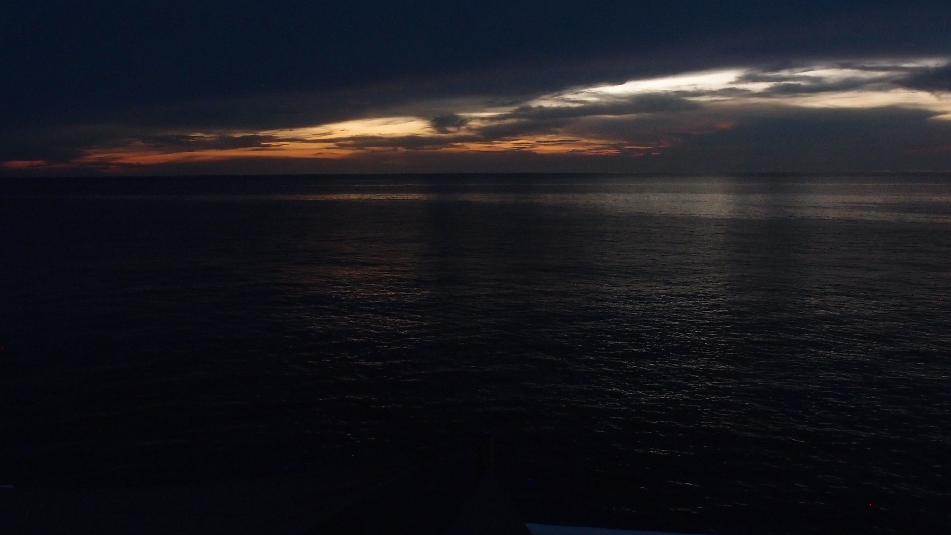 2022-11-08 17 Uhr 48 das Meer (Foto, Video)