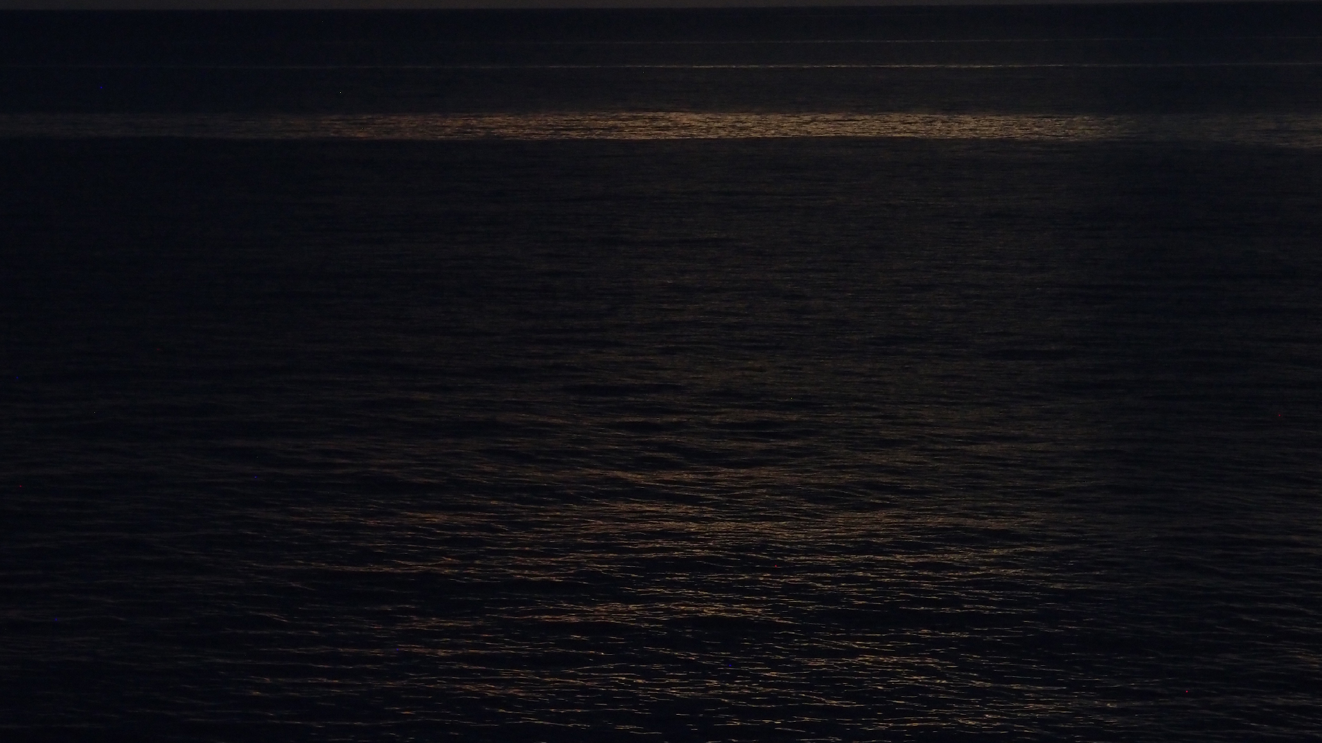 2022-11-08 17 Uhr 48 das Meer (Foto, Video)