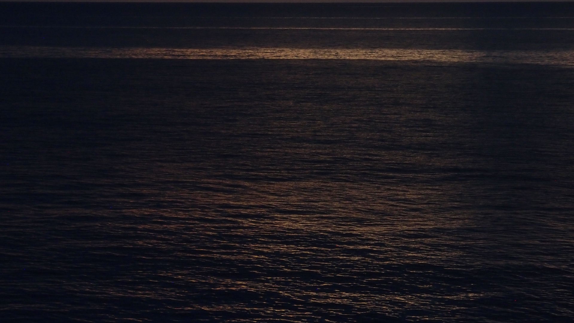 2022-11-08 17 Uhr 48 das Meer (Foto, Video)