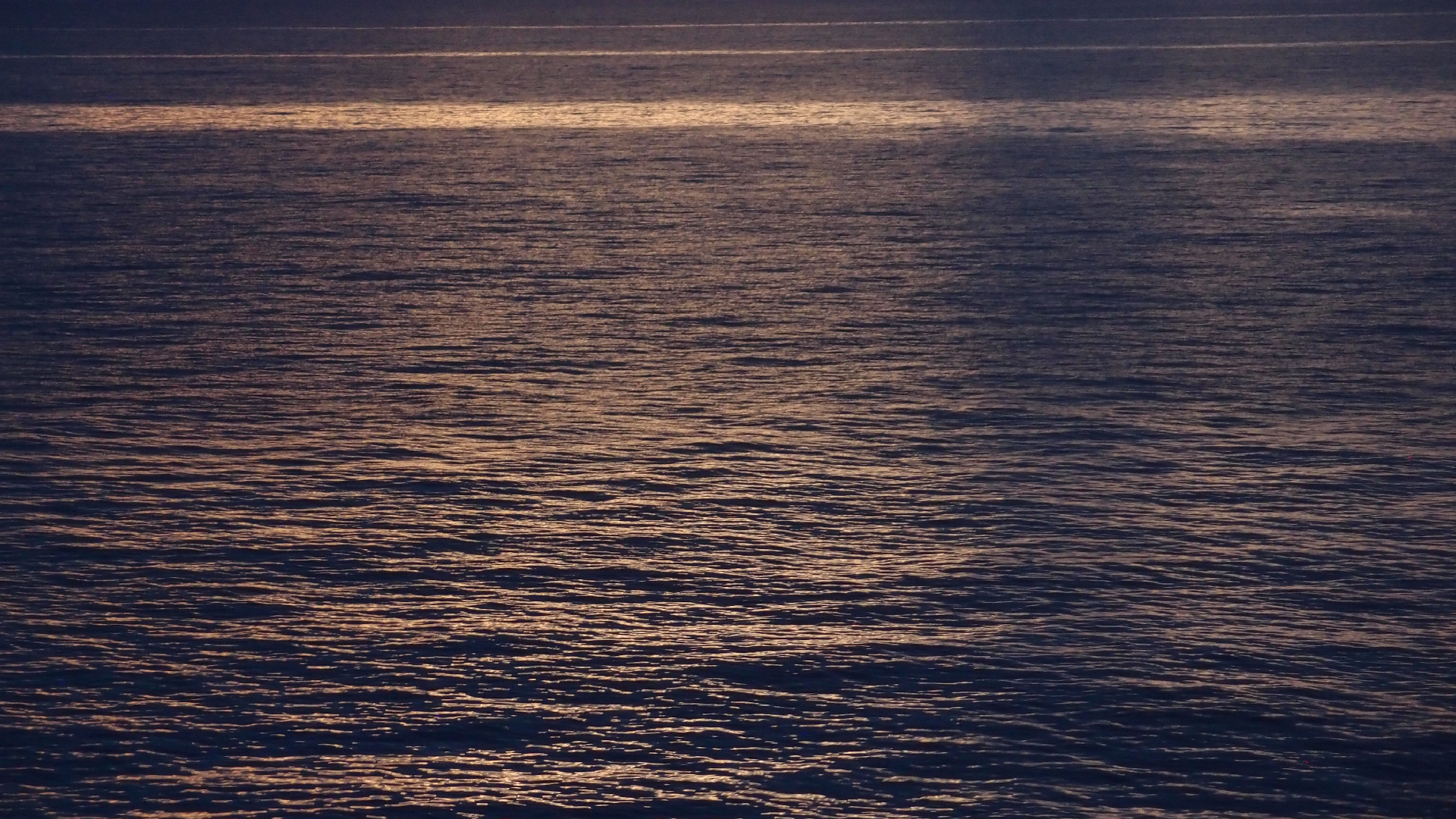 2022-11-08 17 Uhr 48 das Meer (Foto, Video)