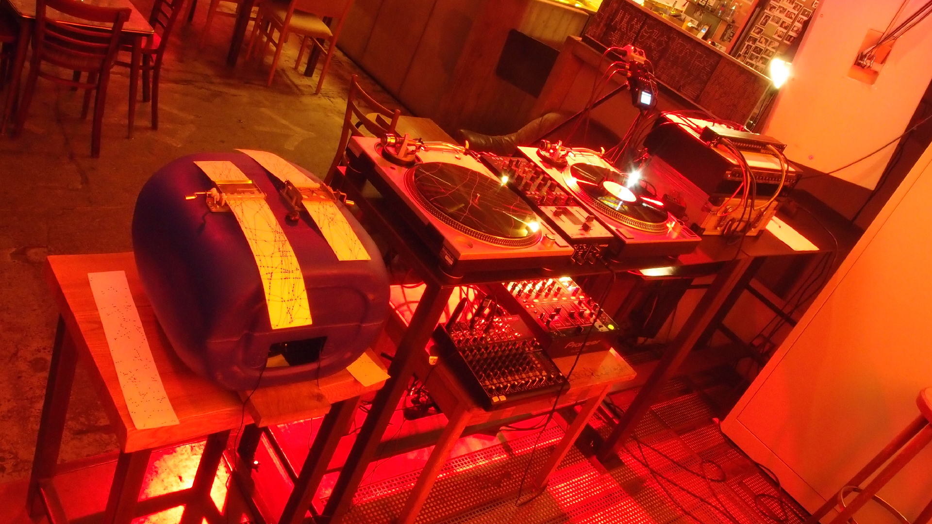 2023-01-10 reinfeiren ins 17 Jahre wendel Fest (Spieluhr/wendelrekords III/Dj Set)
