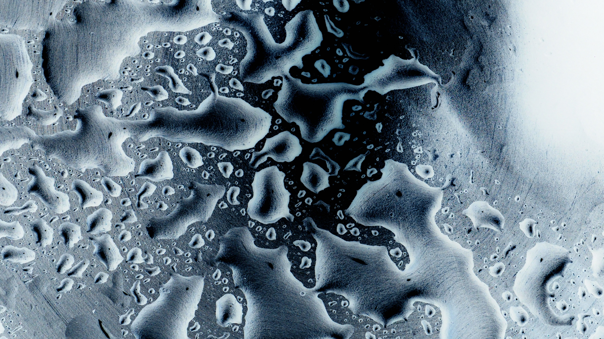 2021-02-02 Wasser in der Sp�le II, On-Off mit Parameterwechsel (Remix John Cage 'Book Of Music') (Komposition, Remix, Recording, Foto)