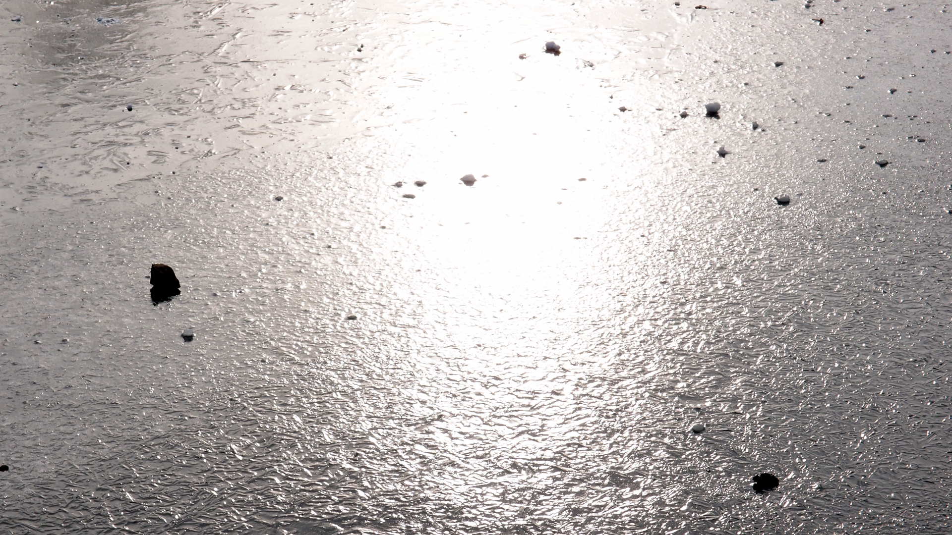 2021-02-02 Wasser in der Sp�le II, On-Off mit Parameterwechsel (Remix John Cage 'Book Of Music') (Komposition, Remix, Recording, Foto)