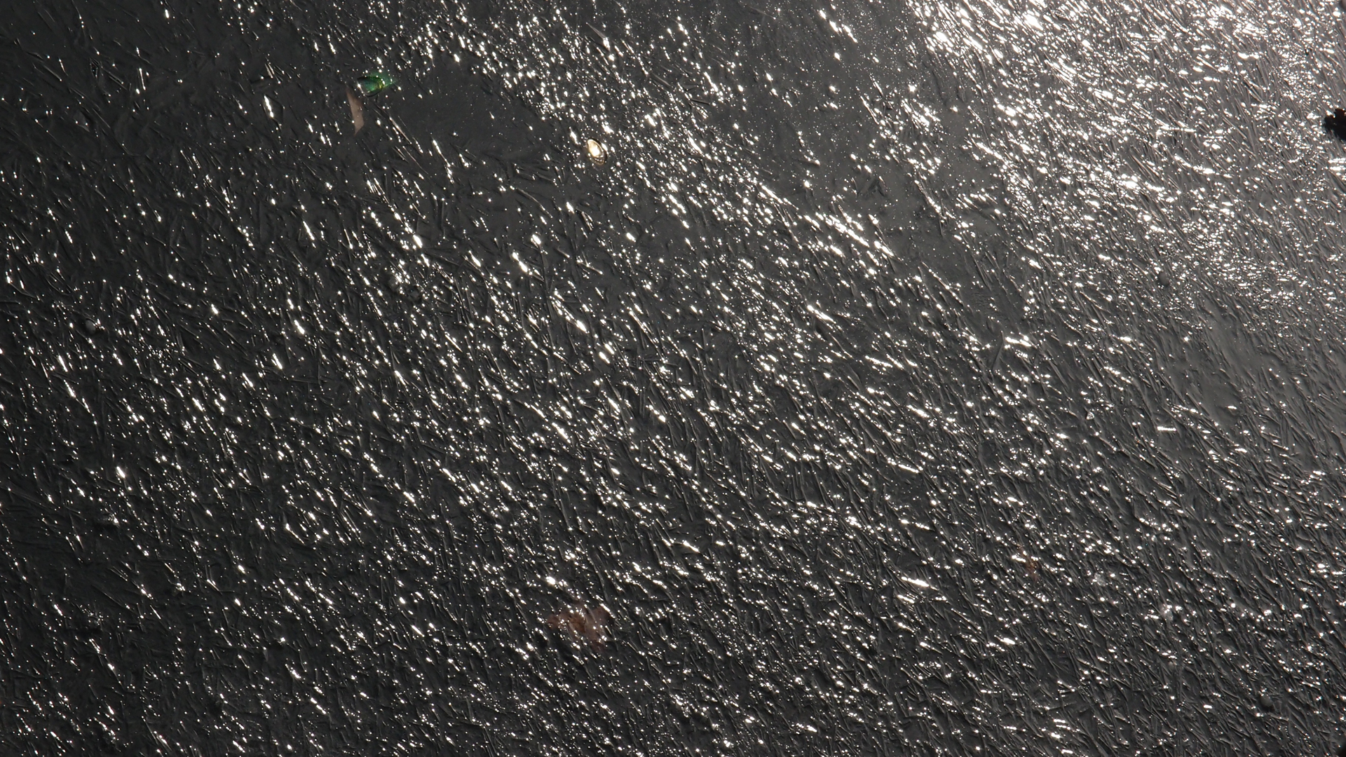 2021-02-02 Wasser in der Sp�le II, On-Off mit Parameterwechsel (Remix John Cage 'Book Of Music') (Komposition, Remix, Recording, Foto)