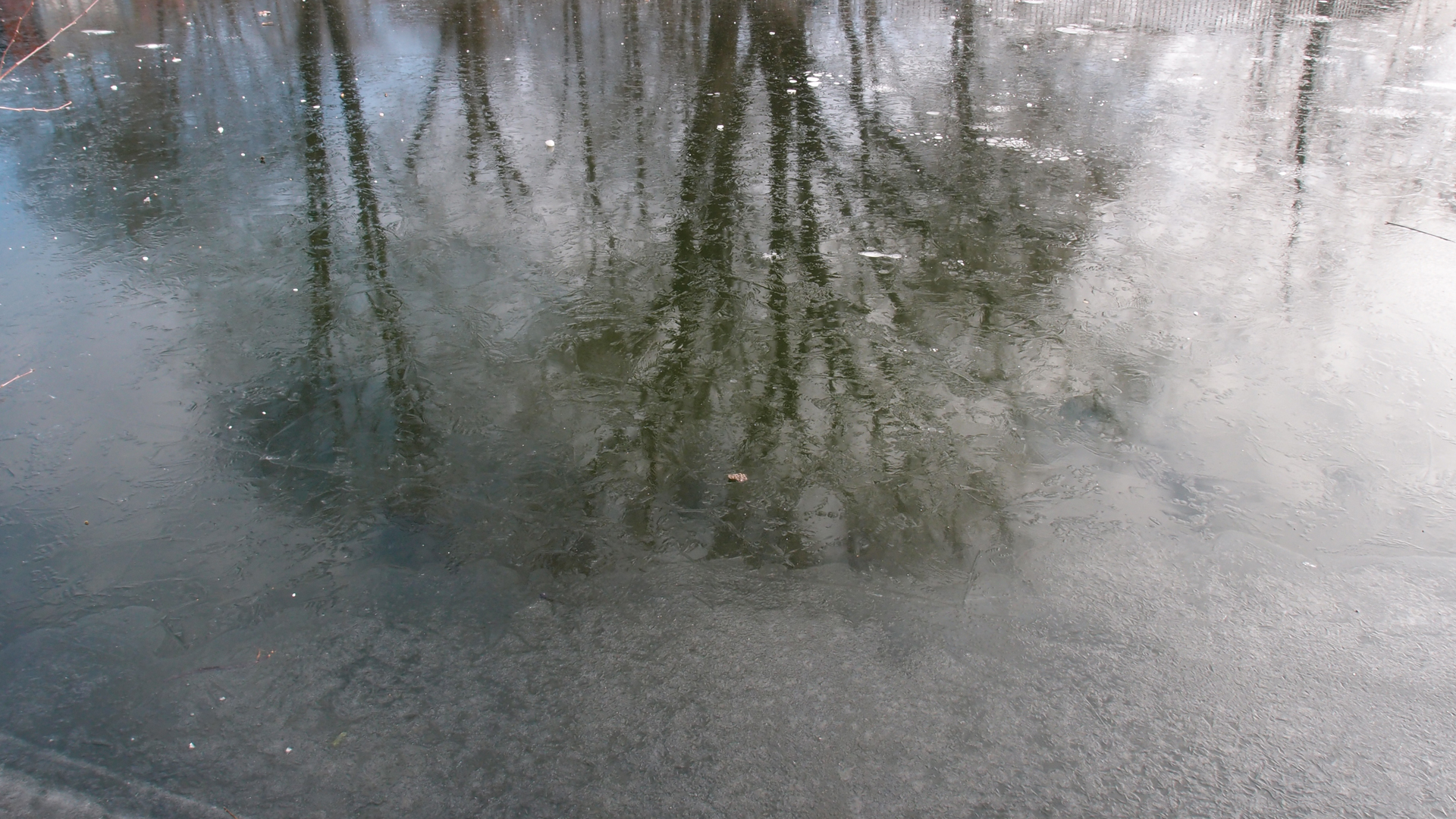 2021-02-02 Wasser in der Sp�le II, On-Off mit Parameterwechsel (Remix John Cage 'Book Of Music') (Komposition, Remix, Recording, Foto)