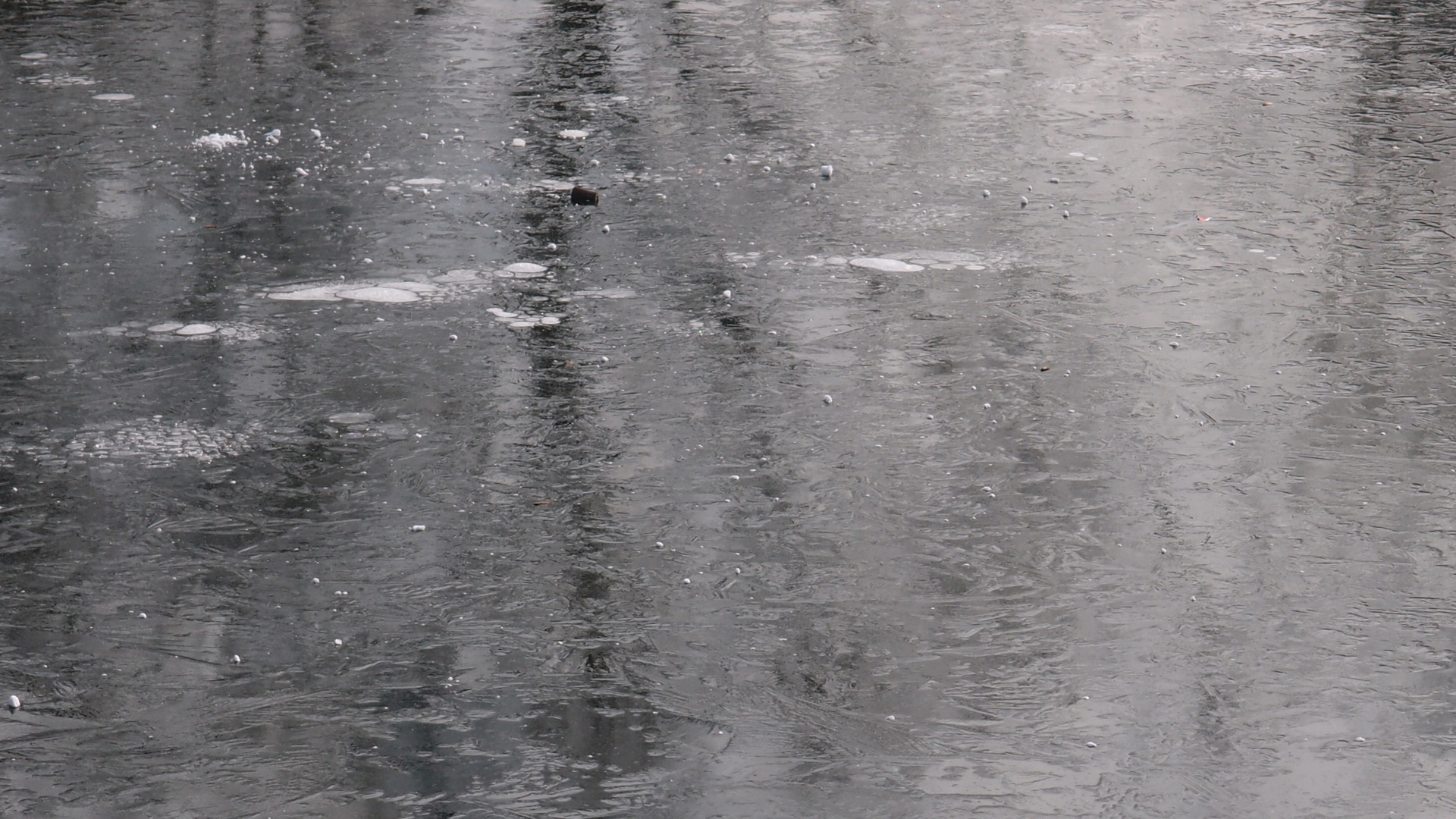 2021-02-02 Wasser in der Sp�le II, On-Off mit Parameterwechsel (Remix John Cage 'Book Of Music') (Komposition, Remix, Recording, Foto)