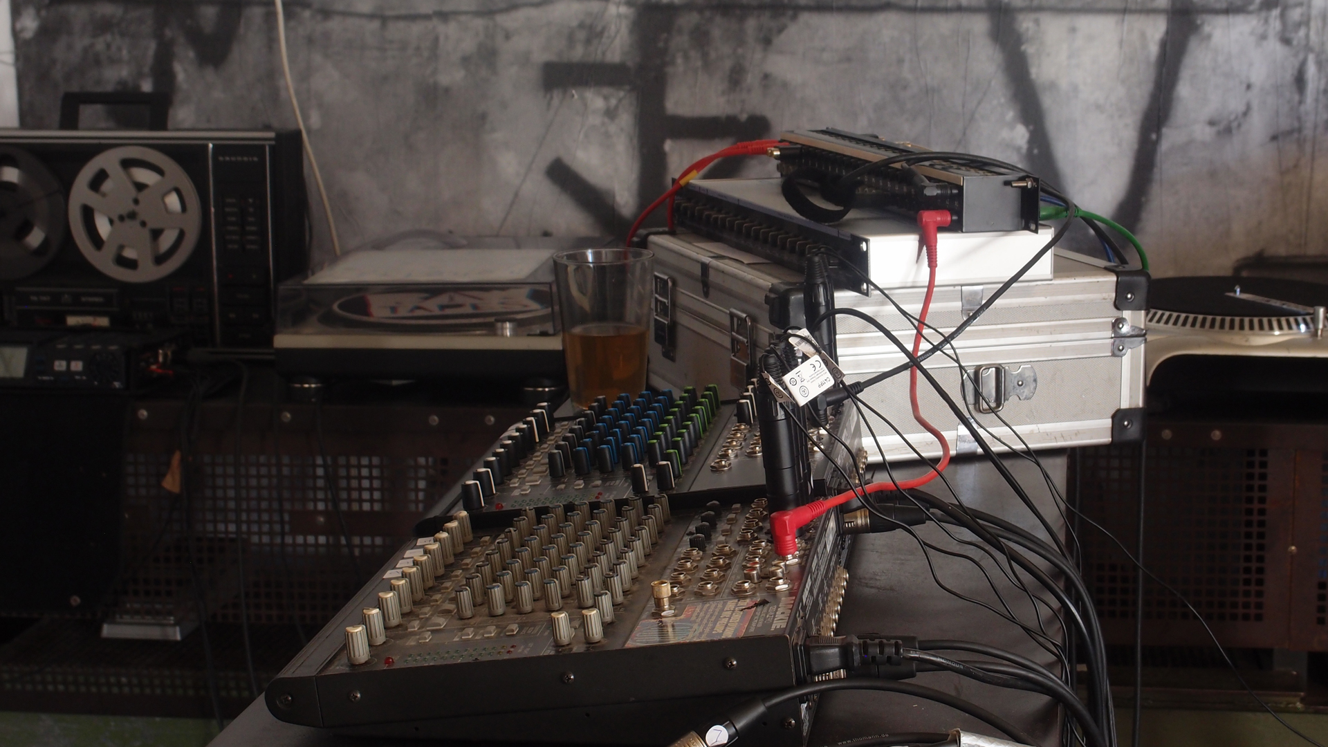 2021-03-02 Kühlgerät II (On-Off mit Parameterwechsel) (Komposition, Recording)