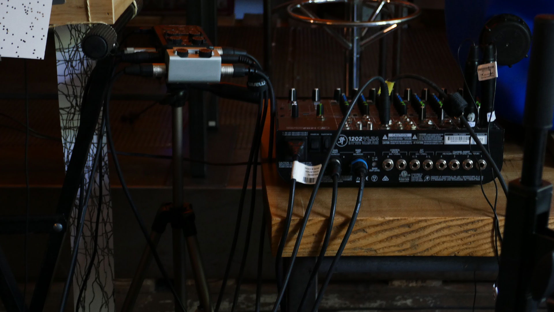 2025-06-17 Spieluhren-Quartett mit Tonband, Vocoder und Fieldrecording (Soundcheck Fete de la Musique)