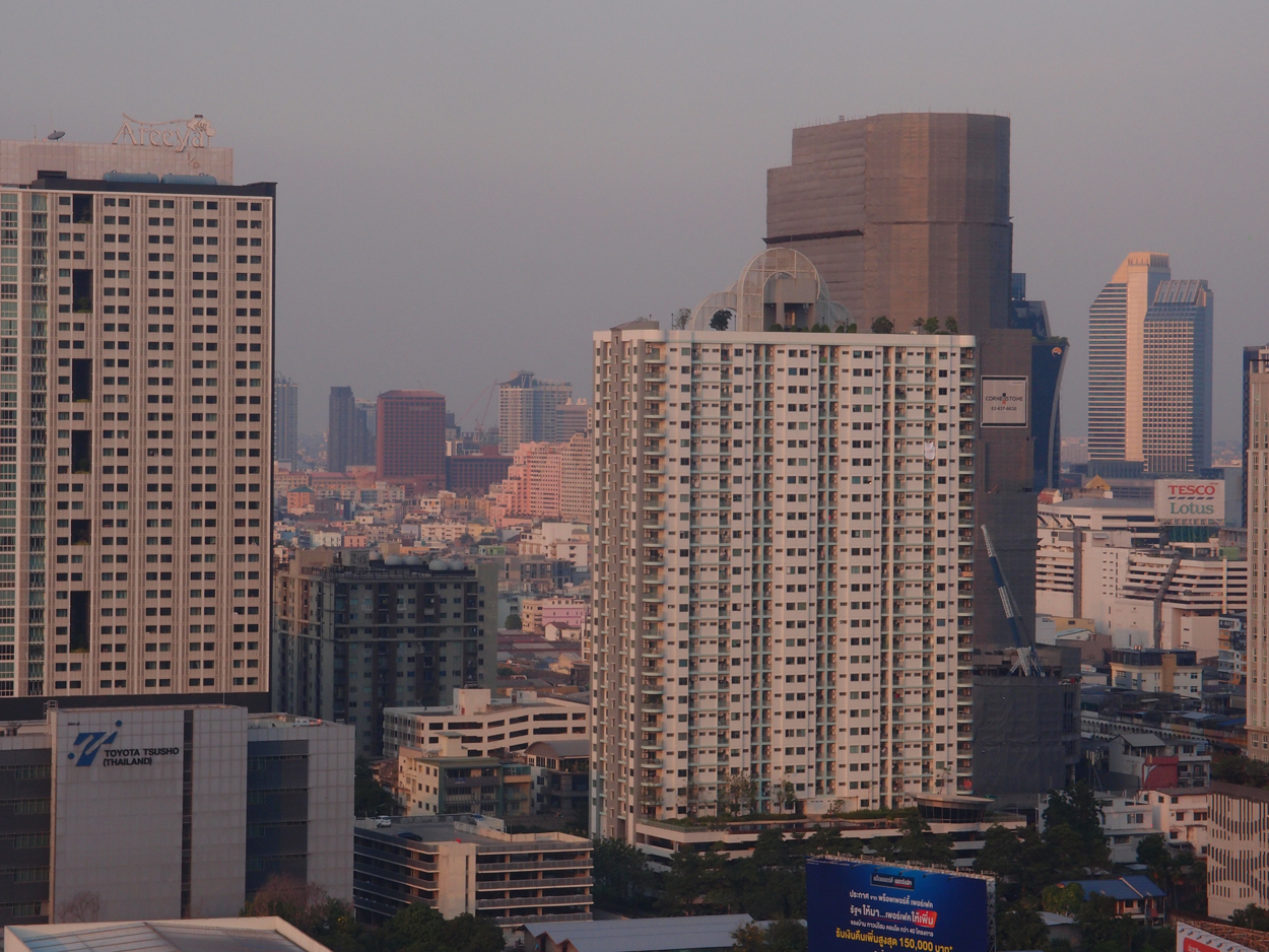 2019-12-22 17 uhr Bangkok (rooftop)