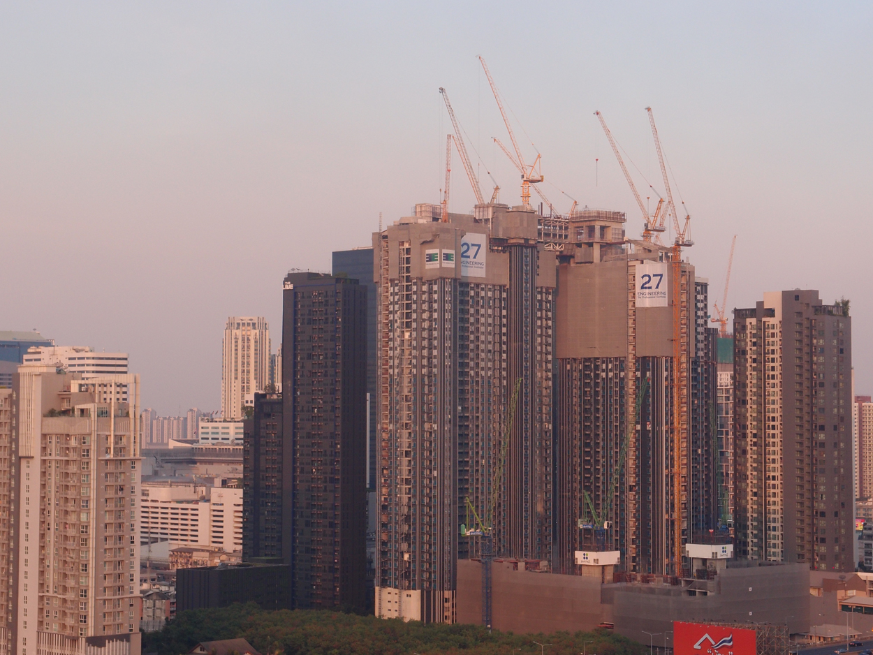 2019-12-22 17 uhr Bangkok (rooftop)