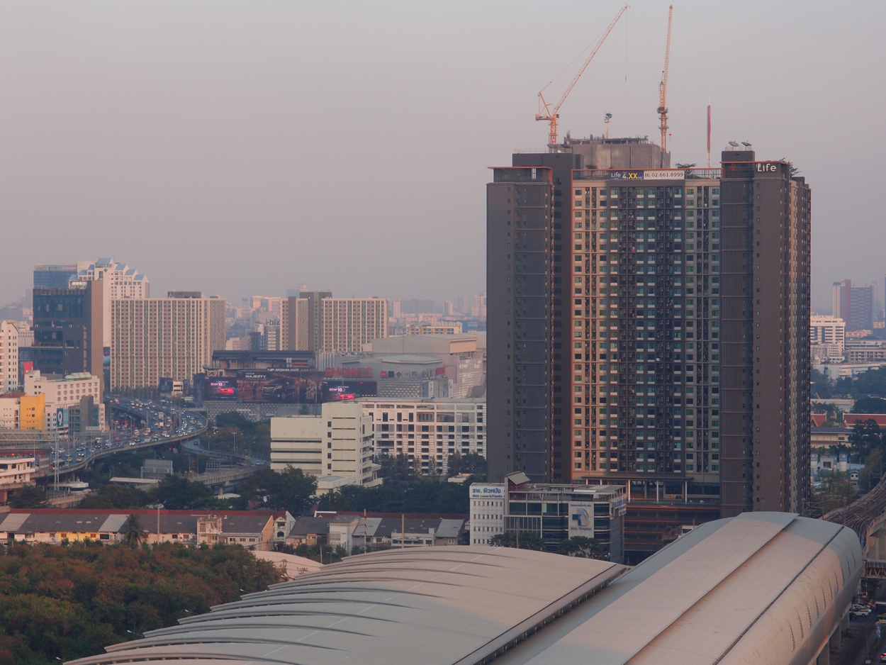 2019-12-22 17 uhr Bangkok (rooftop)