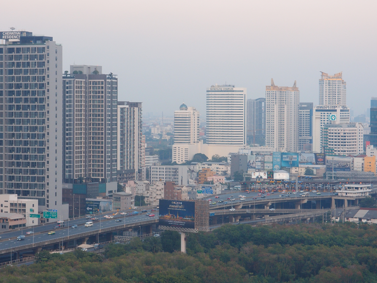 2019-12-22 17 uhr Bangkok (rooftop)