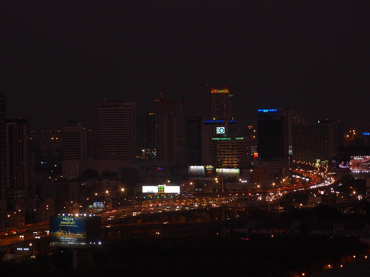 2019-12-22 17 uhr Bangkok (rooftop)