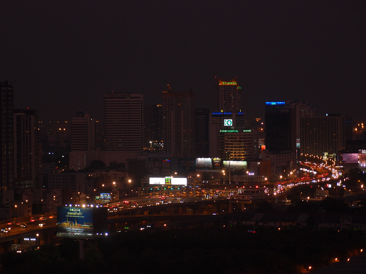 2019-12-22 17 uhr Bangkok (rooftop)