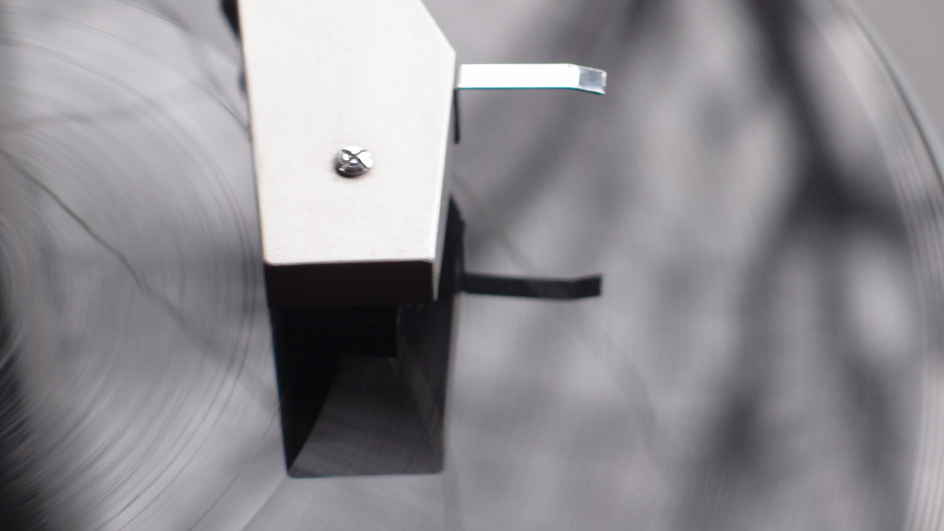 005 Lenco L930 mit Shure N95-3 Nadel